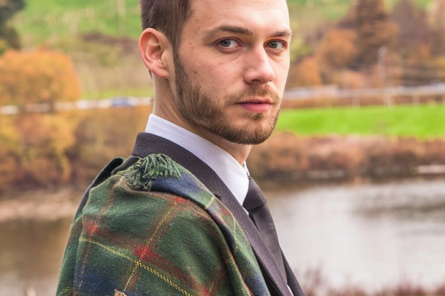 fly plaid	