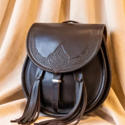 Celtic Fringe Sporran – Embossed Elegance