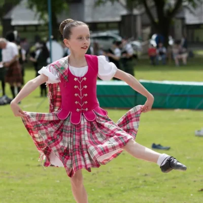 ladies in kilts